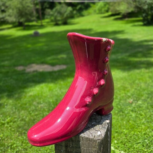 Red Victorian Shoe Planter Retro Pottery Decor - Picture 2 of 10